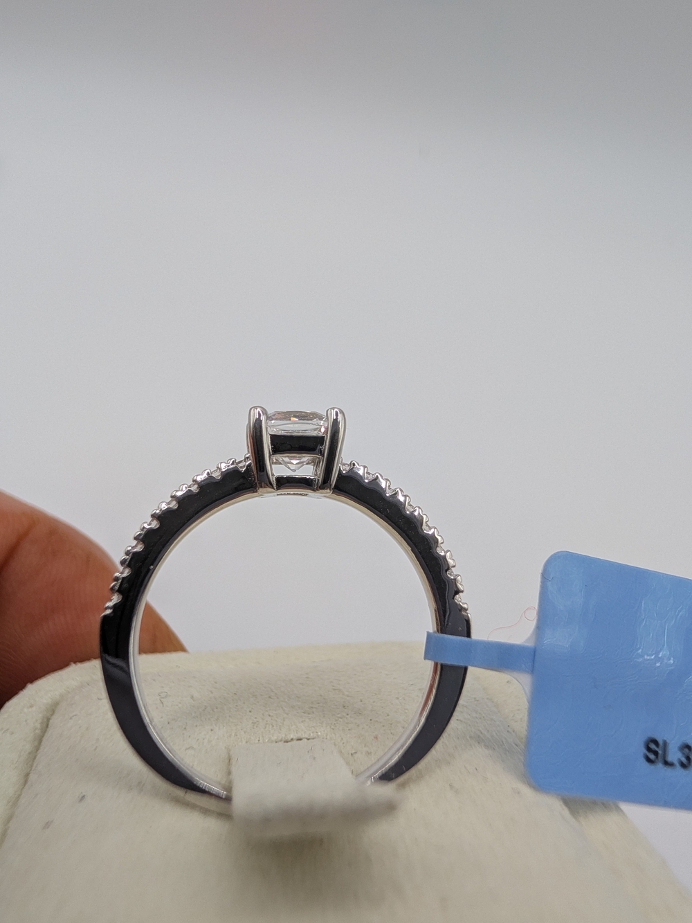 NWT 0.66 ctw Natural Diamond Ring Cushion Cut 925 Sterling Silver Size 7 - Picture 4 of 7